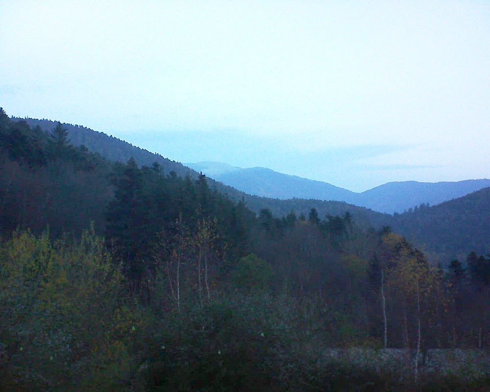Le petit ballon vu depuis le Domaine Langmatt à Murbach le 25.11.2018 à 07:45 Le petit ballon (Alsace, Vosges) le 25.11.2018 à 07:45
