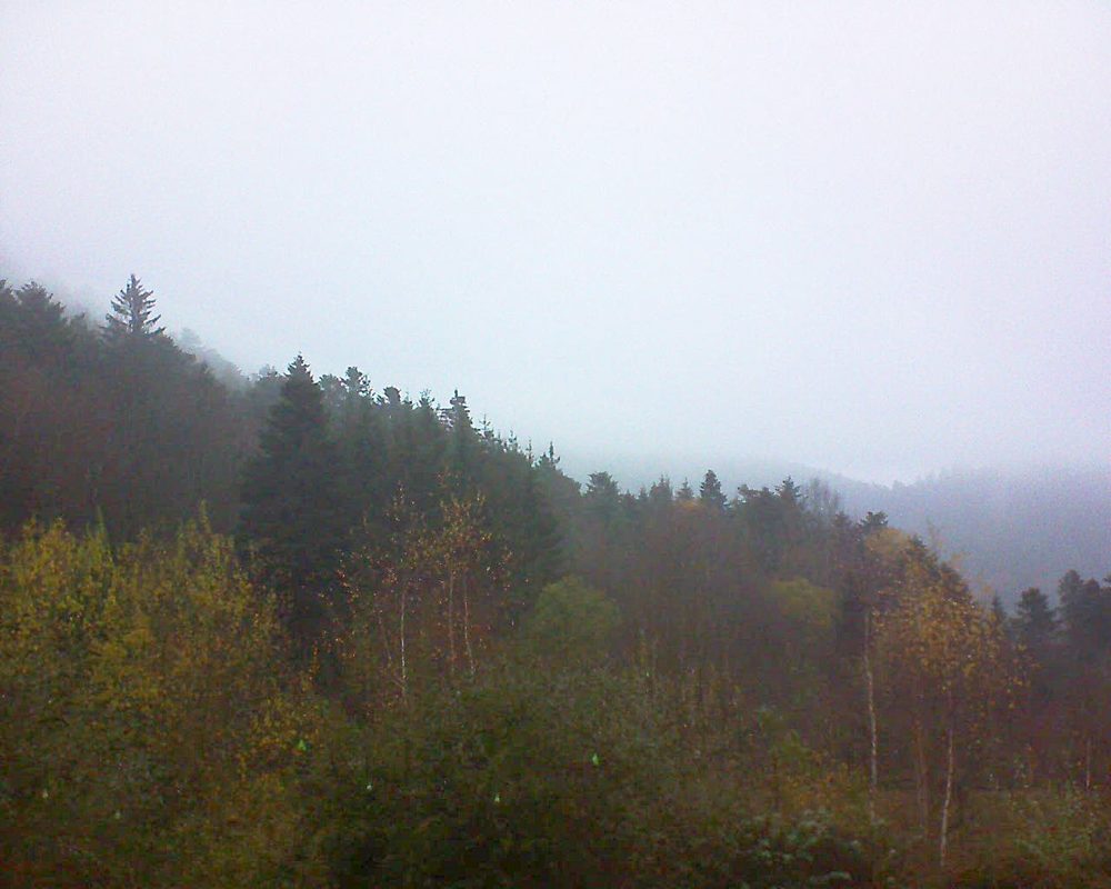 Le petit ballon vu depuis le Domaine Langmatt à Murbach le 26.11.2018 à 08:30 Le petit ballon (Alsace, Vosges) le 26.11.2018 à 08:30