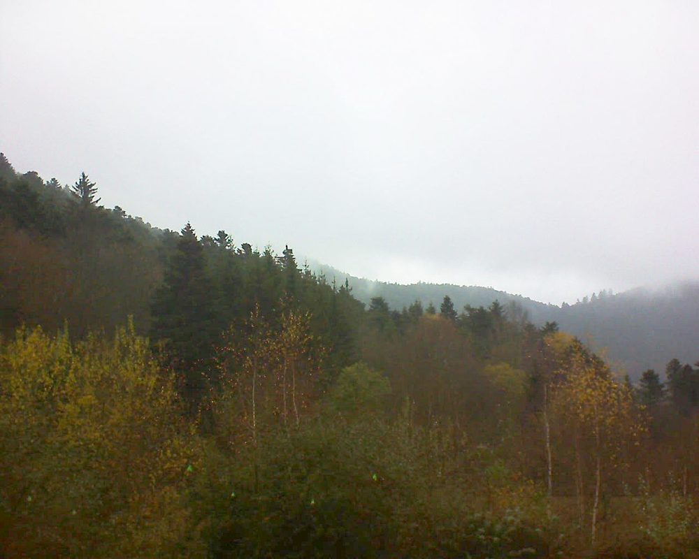 Le petit ballon vu depuis le Domaine Langmatt à Murbach le 26.11.2018 à 10:30 Le petit ballon (Alsace, Vosges) le 26.11.2018 à 10:30