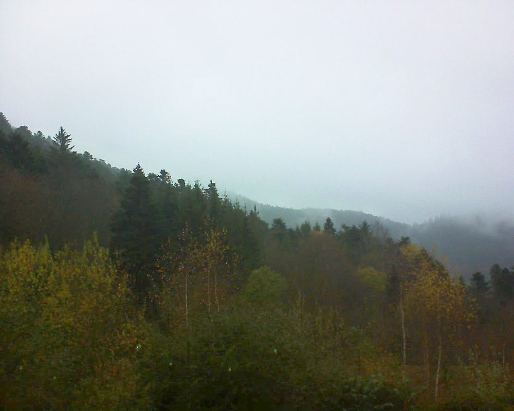 Le petit ballon vu depuis le Domaine Langmatt à Murbach le 26.11.2018 à 11:30 Le petit ballon (Alsace, Vosges) le 26.11.2018 à 11:30