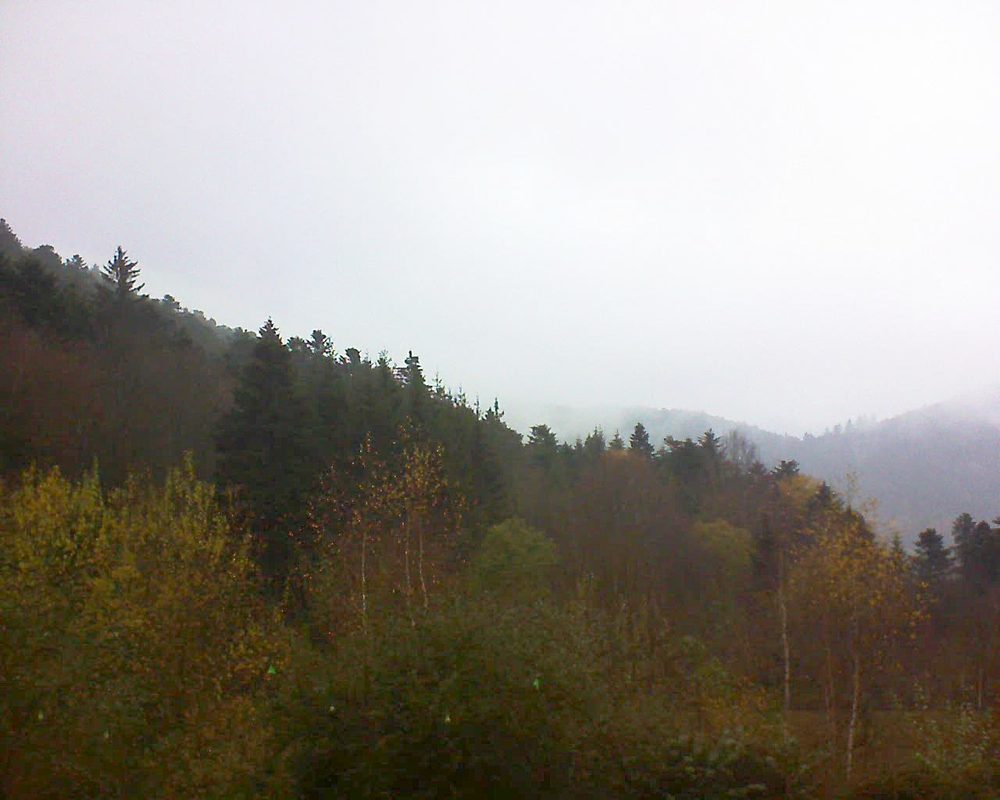Le petit ballon vu depuis le Domaine Langmatt à Murbach le 26.11.2018 à 12:00 Le petit ballon (Alsace, Vosges) le 26.11.2018 à 12:00