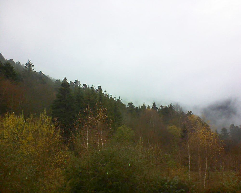 Le petit ballon vu depuis le Domaine Langmatt à Murbach le 27.11.2018 à 10:45 Le petit ballon (Alsace, Vosges) le 27.11.2018 à 10:45