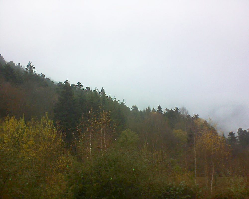 Le petit ballon vu depuis le Domaine Langmatt à Murbach le 27.11.2018 à 11:15 Le petit ballon (Alsace, Vosges) le 27.11.2018 à 11:15