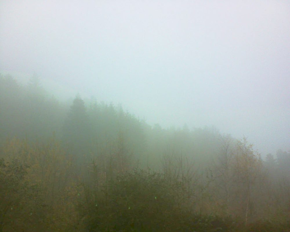 Le petit ballon vu depuis le Domaine Langmatt à Murbach le 27.11.2018 à 13:00 Le petit ballon (Alsace, Vosges) le 27.11.2018 à 13:00