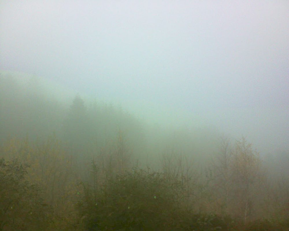 Le petit ballon vu depuis le Domaine Langmatt à Murbach le 27.11.2018 à 13:45 Le petit ballon (Alsace, Vosges) le 27.11.2018 à 13:45