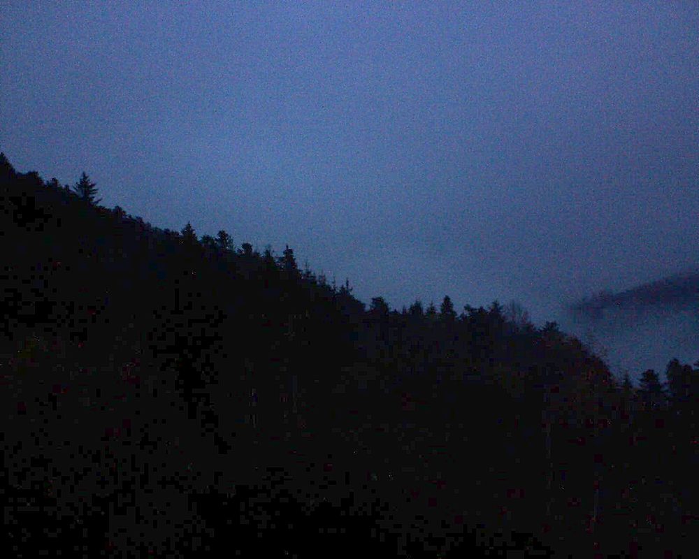 Le petit ballon vu depuis le Domaine Langmatt à Murbach le 27.11.2018 à 17:00 Le petit ballon (Alsace, Vosges) le 27.11.2018 à 17:00