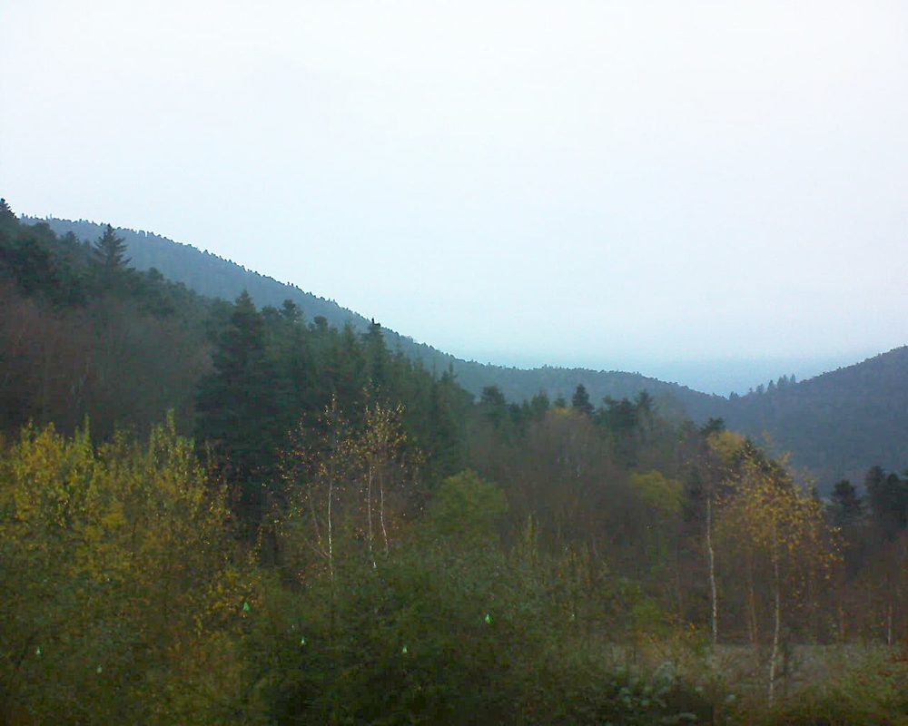 Le petit ballon vu depuis le Domaine Langmatt à Murbach le 28.11.2018 à 08:15 Le petit ballon (Alsace, Vosges) le 28.11.2018 à 08:15