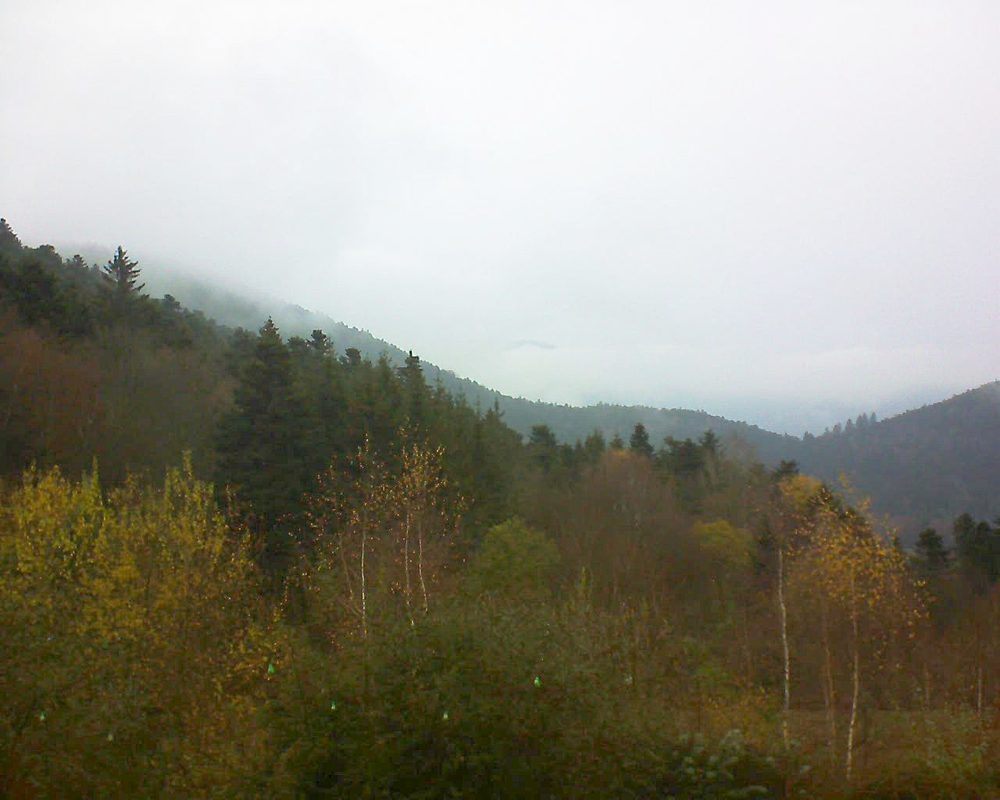 Le petit ballon vu depuis le Domaine Langmatt à Murbach le 28.11.2018 à 09:30 Le petit ballon (Alsace, Vosges) le 28.11.2018 à 09:30