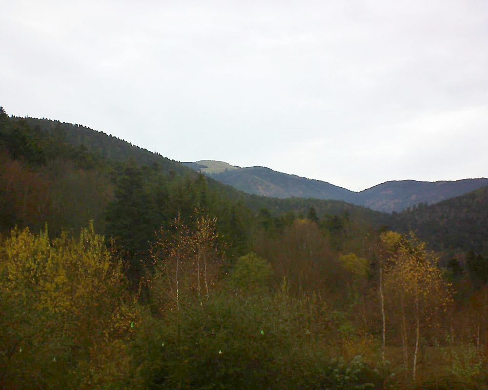 Le petit ballon vu depuis le Domaine Langmatt à Murbach le 29.11.2018 à 09:45 Le petit ballon (Alsace, Vosges) le 29.11.2018 à 09:45