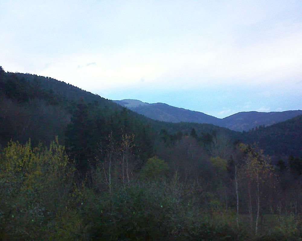 Le petit ballon vu depuis le Domaine Langmatt à Murbach le 01.12.2018 à 16:30 Le petit ballon (Alsace, Vosges) le 01.12.2018 à 16:30