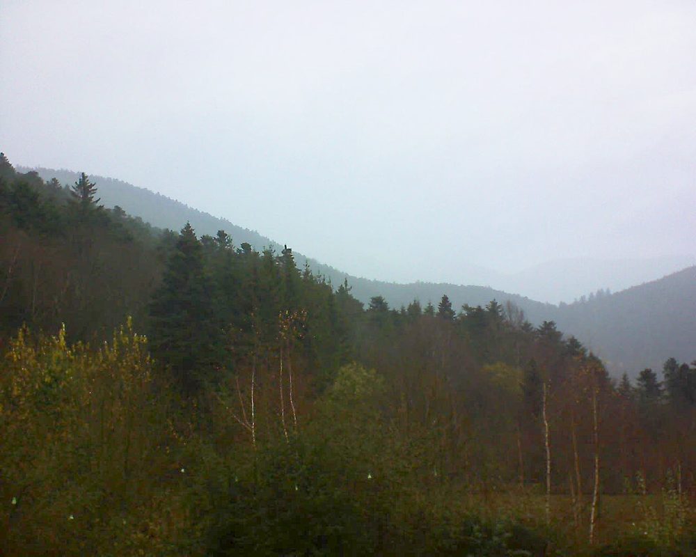 Le petit ballon vu depuis le Domaine Langmatt à Murbach le 02.12.2018 à 12:30 Le petit ballon (Alsace, Vosges) le 02.12.2018 à 12:30