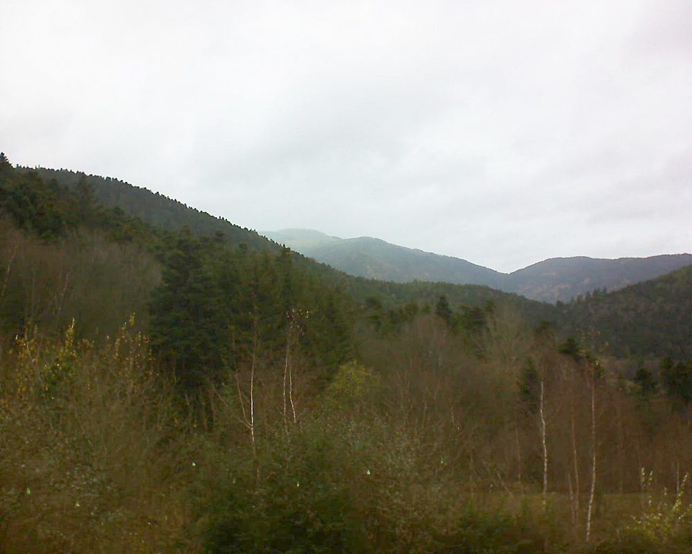 Le petit ballon vu depuis le Domaine Langmatt à Murbach le 03.12.2018 à 11:45 Le petit ballon (Alsace, Vosges) le 03.12.2018 à 11:45