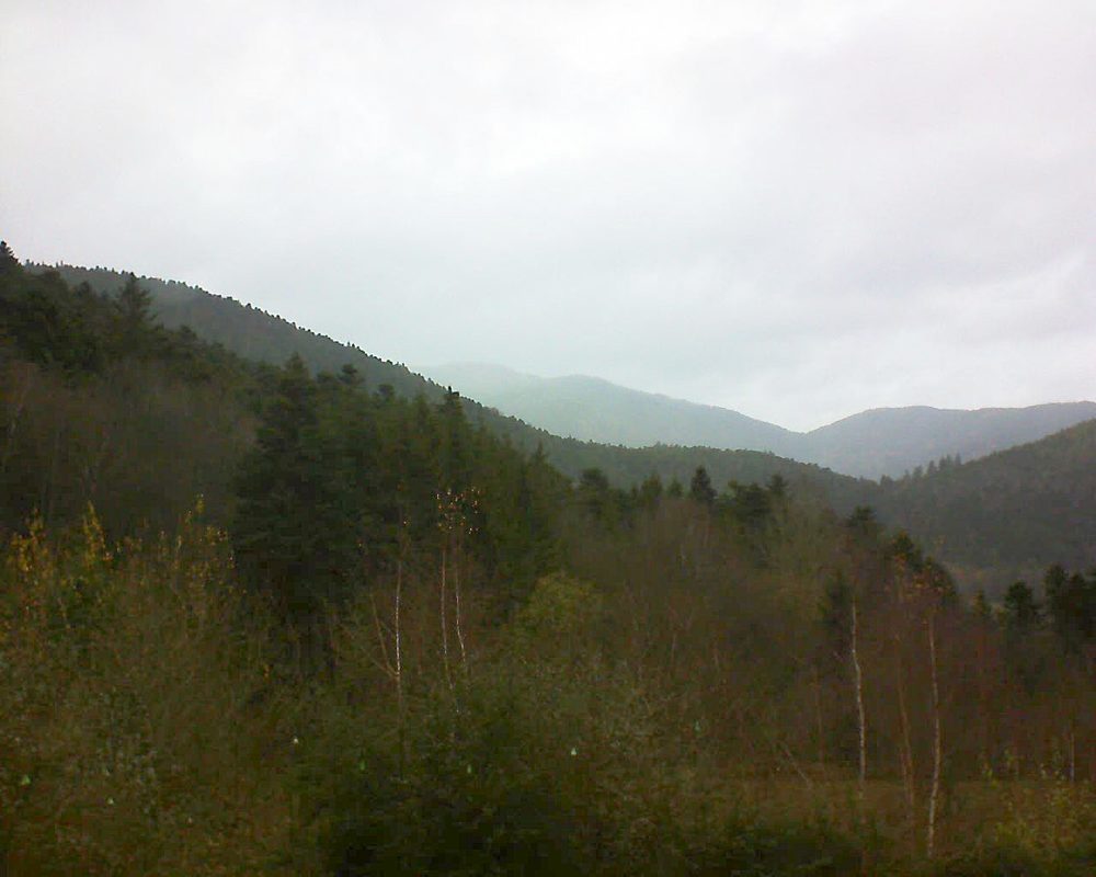 Le petit ballon vu depuis le Domaine Langmatt à Murbach le 03.12.2018 à 12:45 Le petit ballon (Alsace, Vosges) le 03.12.2018 à 12:45