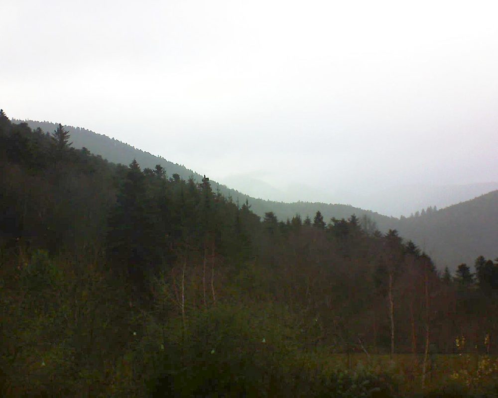 Le petit ballon vu depuis le Domaine Langmatt à Murbach le 08.12.2018 à 11:15 Le petit ballon (Alsace, Vosges) le 08.12.2018 à 11:15