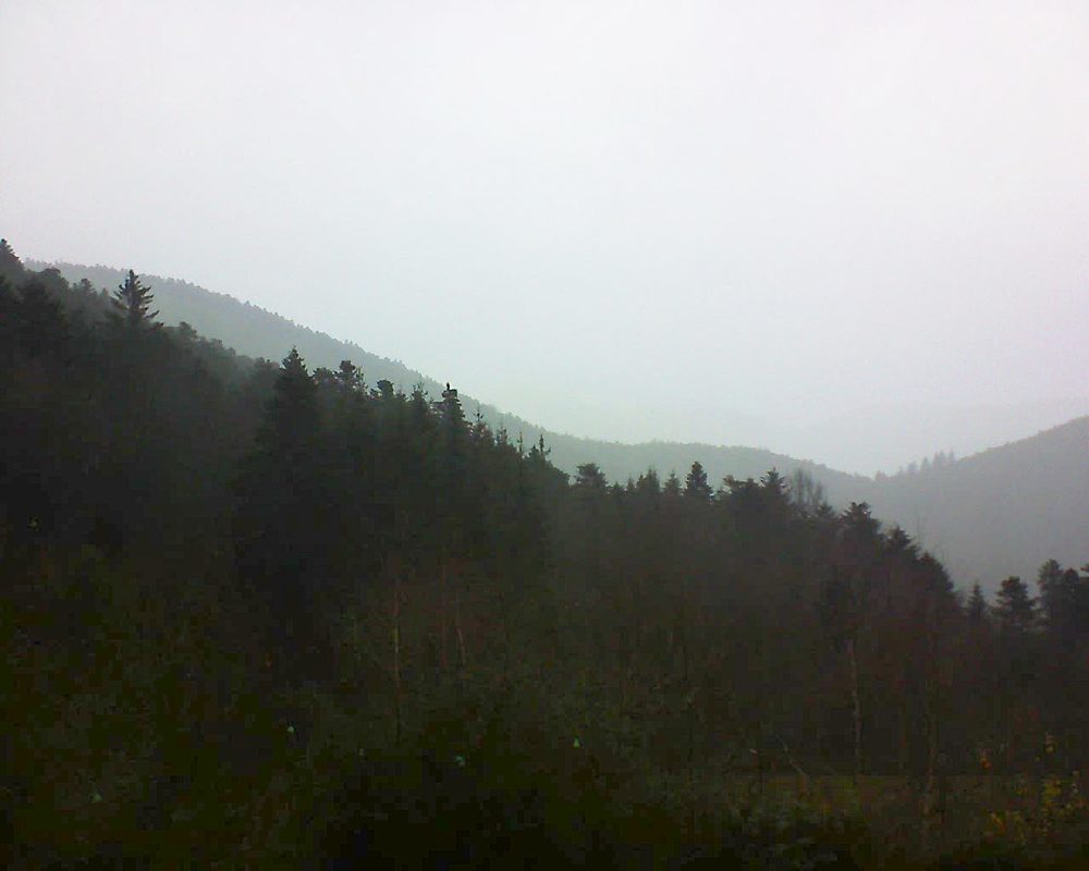 Le petit ballon vu depuis le Domaine Langmatt à Murbach le 08.12.2018 à 12:15 Le petit ballon (Alsace, Vosges) le 08.12.2018 à 12:15