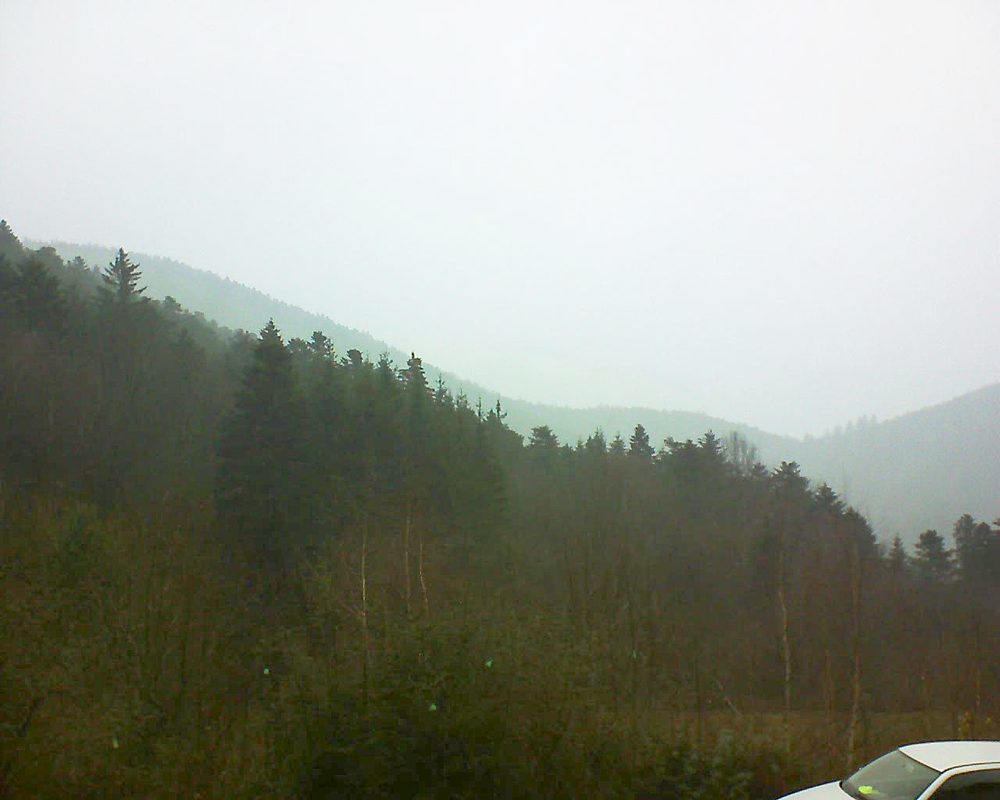 Le petit ballon vu depuis le Domaine Langmatt à Murbach le 09.12.2018 à 14:15 Le petit ballon (Alsace, Vosges) le 09.12.2018 à 14:15