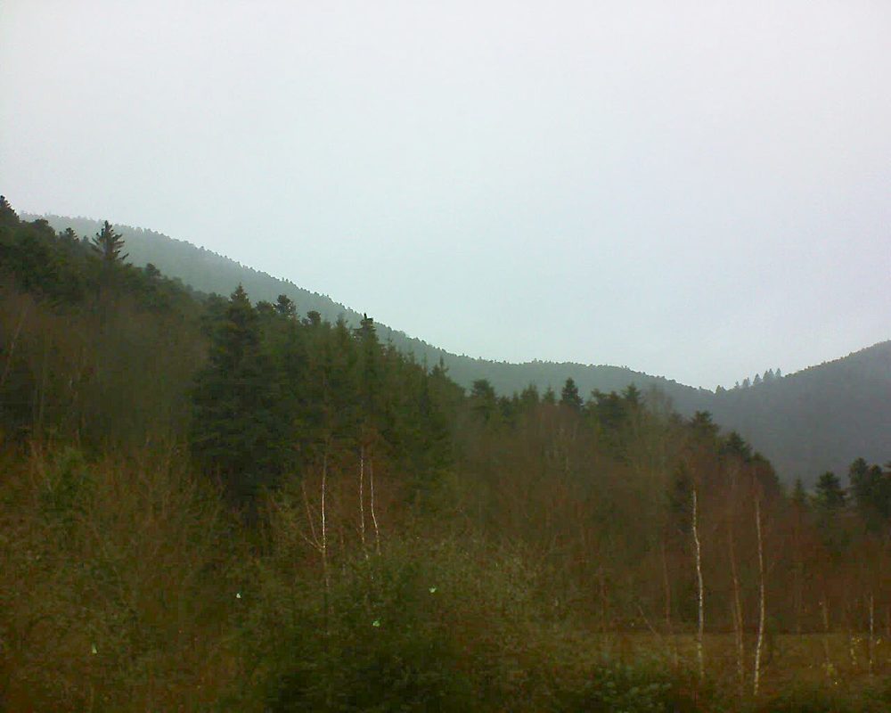 Le petit ballon vu depuis le Domaine Langmatt à Murbach le 10.12.2018 à 11:30 Le petit ballon (Alsace, Vosges) le 10.12.2018 à 11:30