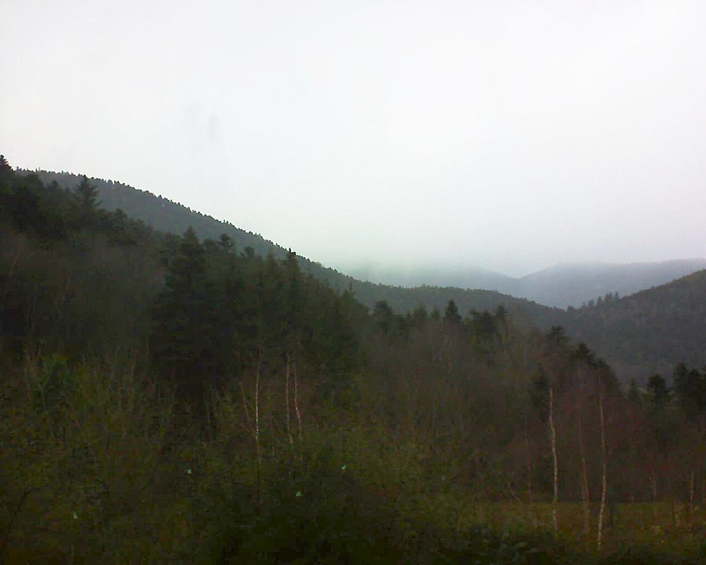 Le petit ballon vu depuis le Domaine Langmatt à Murbach le 10.12.2018 à 13:45 Le petit ballon (Alsace, Vosges) le 10.12.2018 à 13:45