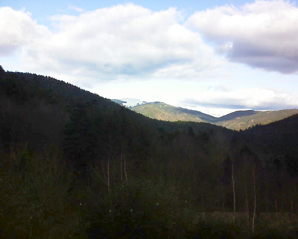 Le petit ballon vu depuis le Domaine Langmatt à Murbach le 11.12.2018 à 12:00 Le petit ballon (Alsace, Vosges) le 11.12.2018 à 12:00