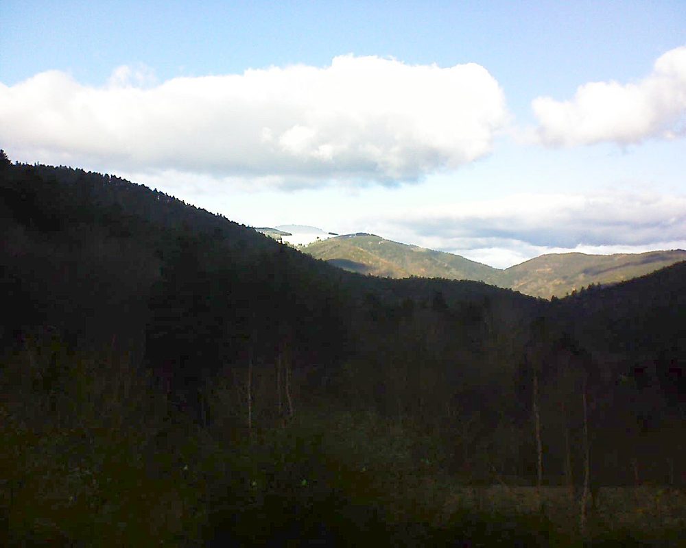 Le petit ballon vu depuis le Domaine Langmatt à Murbach le 11.12.2018 à 13:00 Le petit ballon (Alsace, Vosges) le 11.12.2018 à 13:00