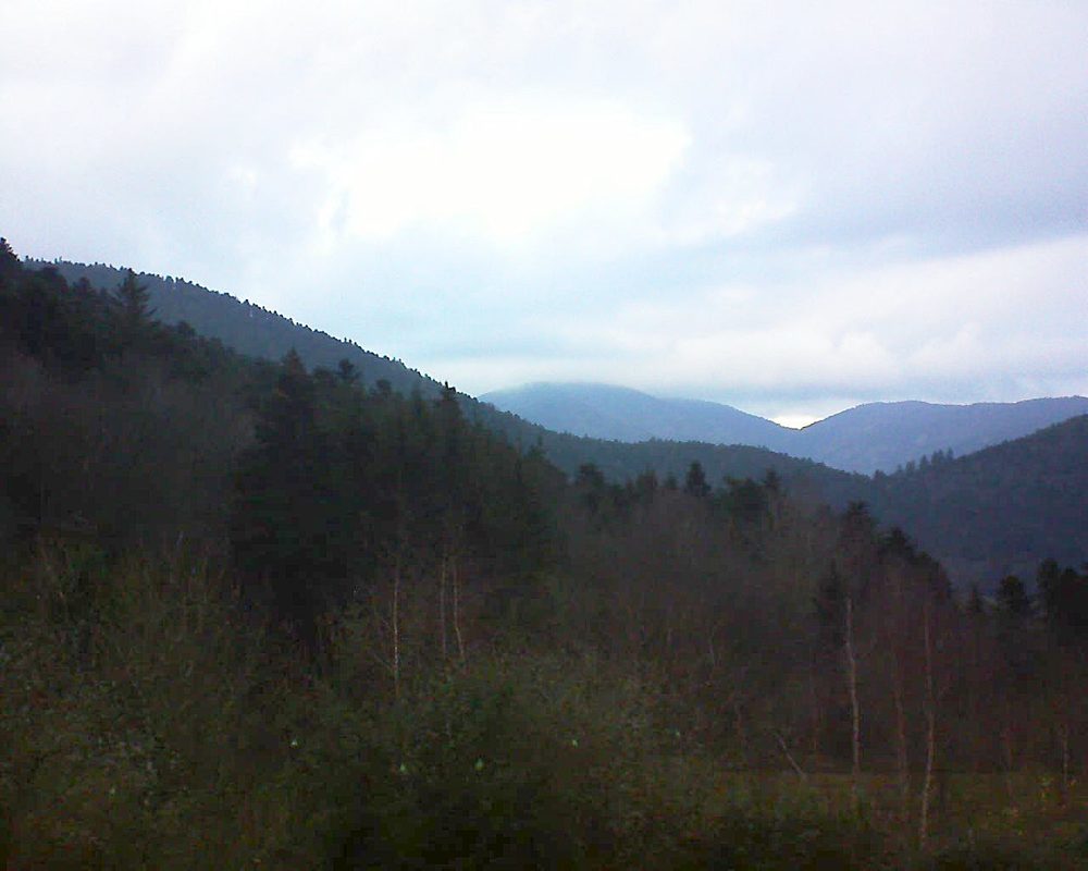 Le petit ballon vu depuis le Domaine Langmatt à Murbach le 11.12.2018 à 16:15 Le petit ballon (Alsace, Vosges) le 11.12.2018 à 16:15