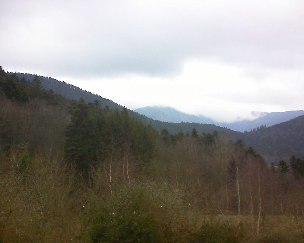 Le petit ballon vu depuis le Domaine Langmatt à Murbach le 13.12.2018 à 10:00 Le petit ballon (Alsace, Vosges) le 13.12.2018 à 10:00