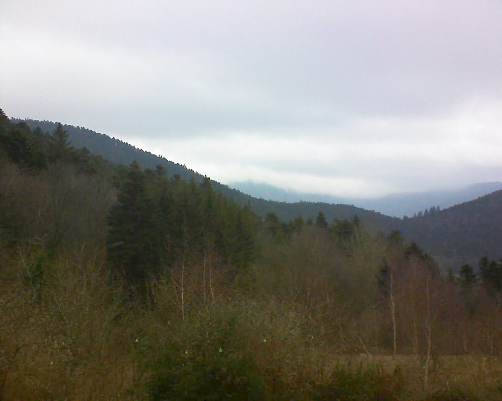 Le petit ballon vu depuis le Domaine Langmatt à Murbach le 13.12.2018 à 12:00 Le petit ballon (Alsace, Vosges) le 13.12.2018 à 12:00