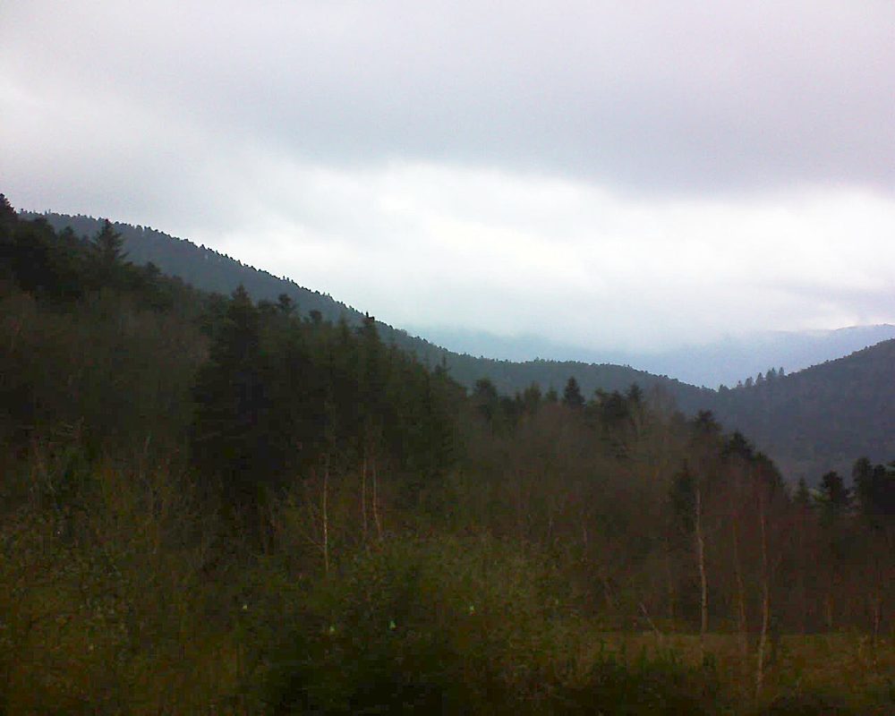 Le petit ballon vu depuis le Domaine Langmatt à Murbach le 13.12.2018 à 15:00 Le petit ballon (Alsace, Vosges) le 13.12.2018 à 15:00