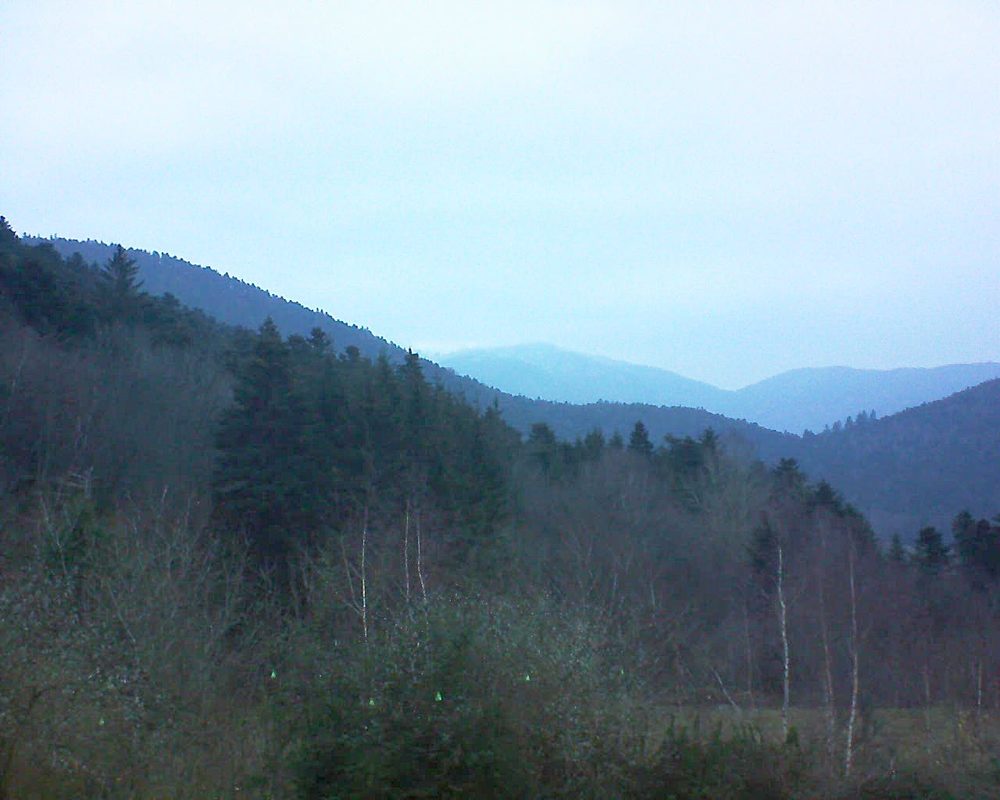 Le petit ballon vu depuis le Domaine Langmatt à Murbach le 14.12.2018 à 16:15 Le petit ballon (Alsace, Vosges) le 14.12.2018 à 16:15
