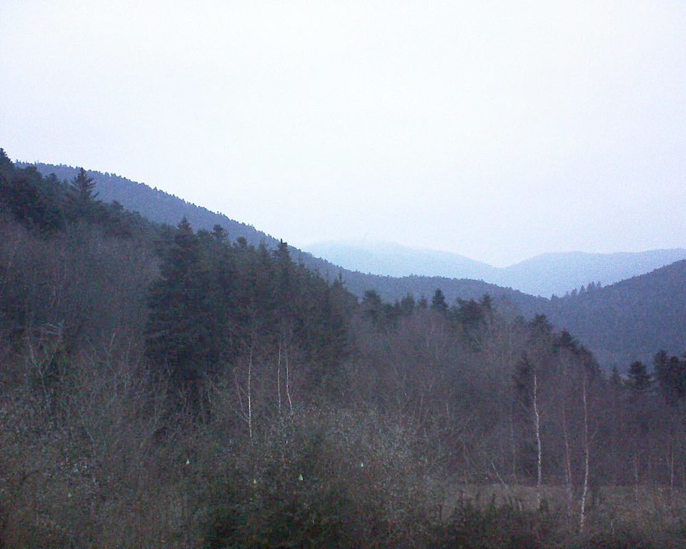 Le petit ballon vu depuis le Domaine Langmatt à Murbach le 15.12.2018 à 08:15 Le petit ballon (Alsace, Vosges) le 15.12.2018 à 08:15