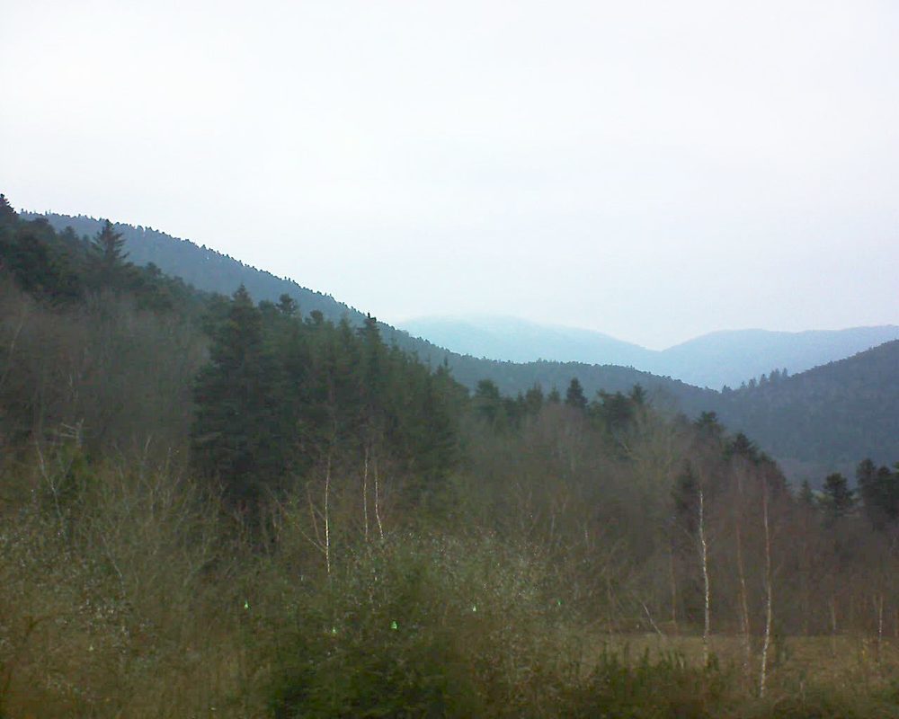 Le petit ballon vu depuis le Domaine Langmatt à Murbach le 15.12.2018 à 09:15 Le petit ballon (Alsace, Vosges) le 15.12.2018 à 09:15