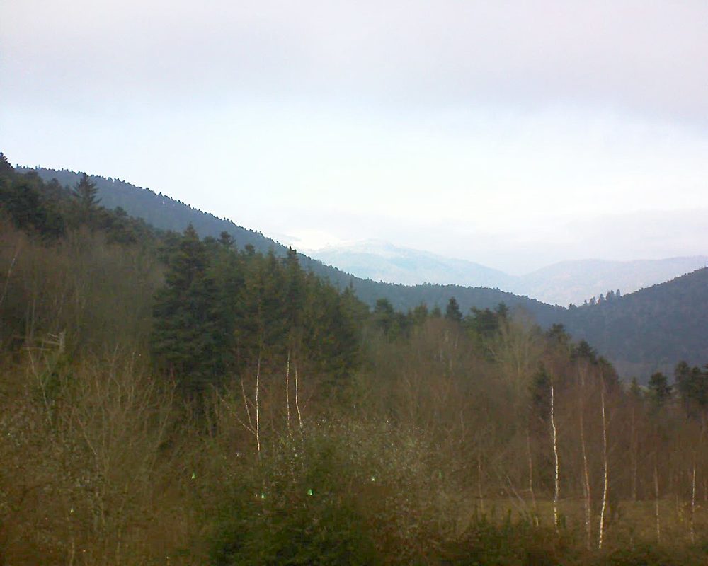 Le petit ballon vu depuis le Domaine Langmatt à Murbach le 15.12.2018 à 14:00 Le petit ballon (Alsace, Vosges) le 15.12.2018 à 14:00
