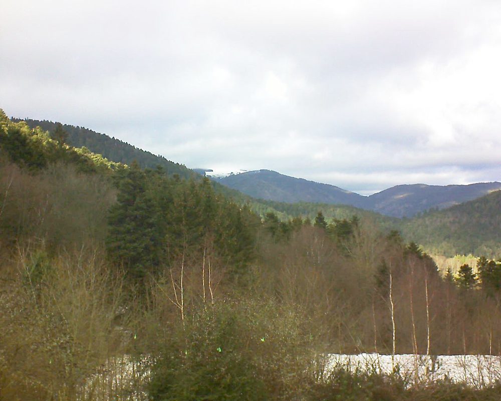 Le petit ballon vu depuis le Domaine Langmatt à Murbach le 17.12.2018 à 13:45 Le petit ballon (Alsace, Vosges) le 17.12.2018 à 13:45