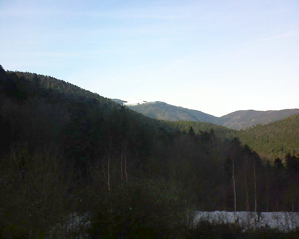 Le petit ballon vu depuis le Domaine Langmatt à Murbach le 18.12.2018 à 14:45 Le petit ballon (Alsace, Vosges) le 18.12.2018 à 14:45