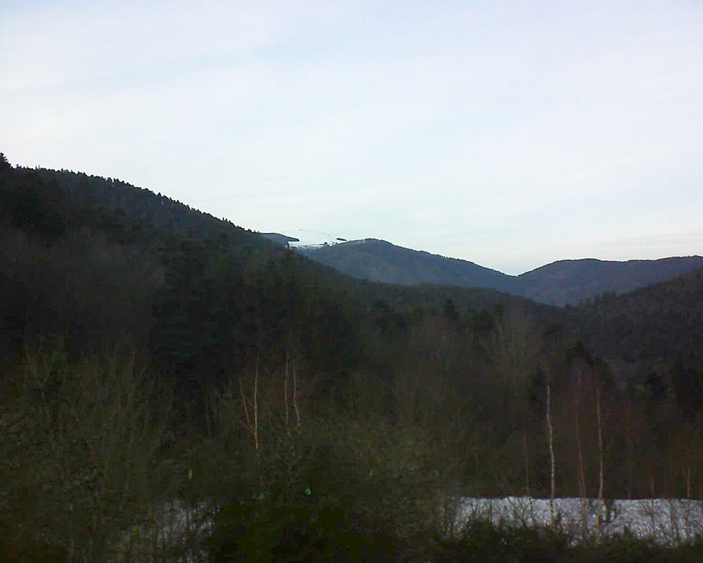 Le petit ballon vu depuis le Domaine Langmatt à Murbach le 18.12.2018 à 16:00 Le petit ballon (Alsace, Vosges) le 18.12.2018 à 16:00