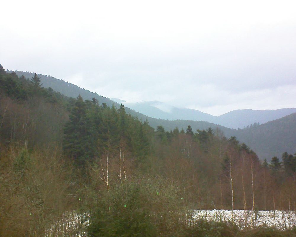 Le petit ballon vu depuis le Domaine Langmatt à Murbach le 19.12.2018 à 10:30 Le petit ballon (Alsace, Vosges) le 19.12.2018 à 10:30