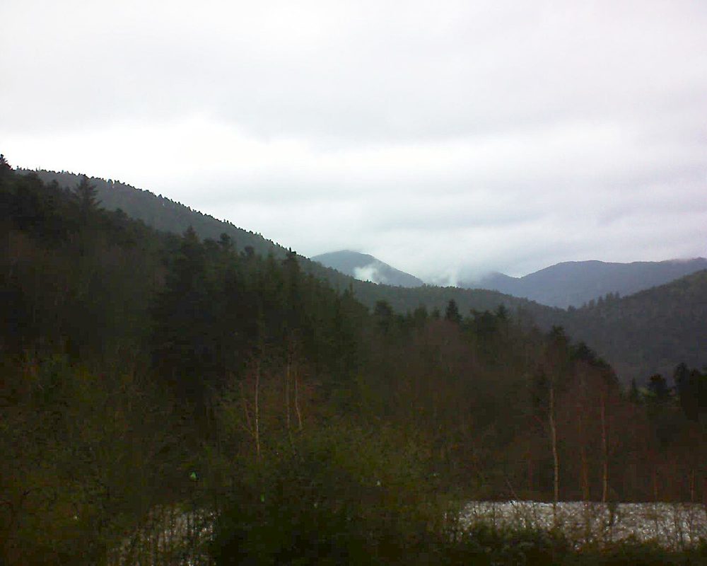 Le petit ballon vu depuis le Domaine Langmatt à Murbach le 19.12.2018 à 12:45 Le petit ballon (Alsace, Vosges) le 19.12.2018 à 12:45