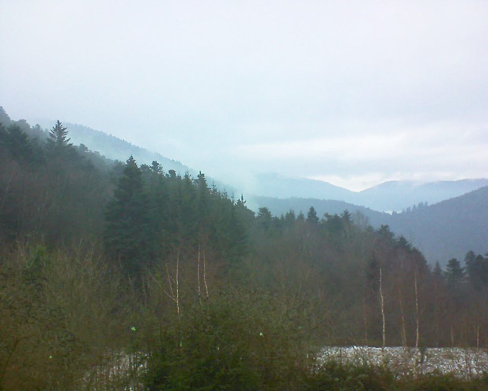 Le petit ballon vu depuis le Domaine Langmatt à Murbach le 19.12.2018 à 14:45 Le petit ballon (Alsace, Vosges) le 19.12.2018 à 14:45