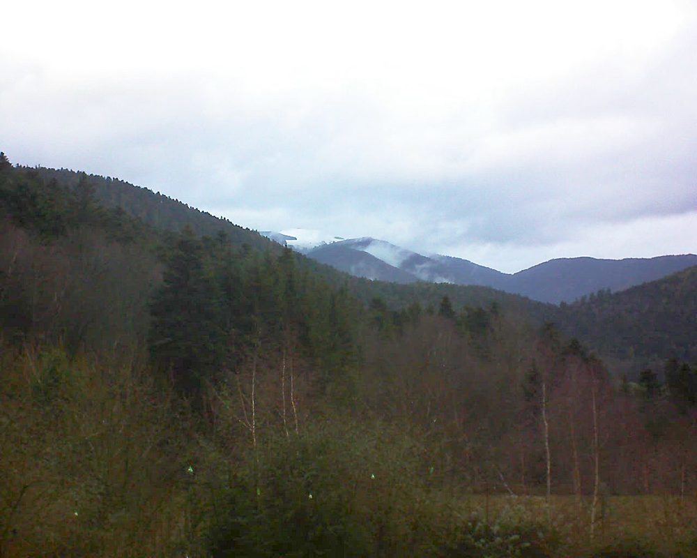 Le petit ballon vu depuis le Domaine Langmatt à Murbach le 20.12.2018 à 10:00 Le petit ballon (Alsace, Vosges) le 20.12.2018 à 10:00