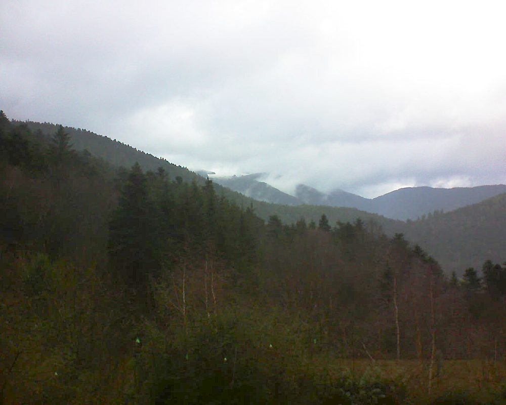 Le petit ballon vu depuis le Domaine Langmatt à Murbach le 20.12.2018 à 12:30 Le petit ballon (Alsace, Vosges) le 20.12.2018 à 12:30
