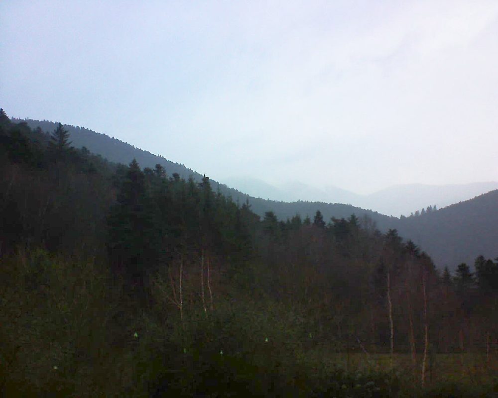 Le petit ballon vu depuis le Domaine Langmatt à Murbach le 20.12.2018 à 14:15 Le petit ballon (Alsace, Vosges) le 20.12.2018 à 14:15
