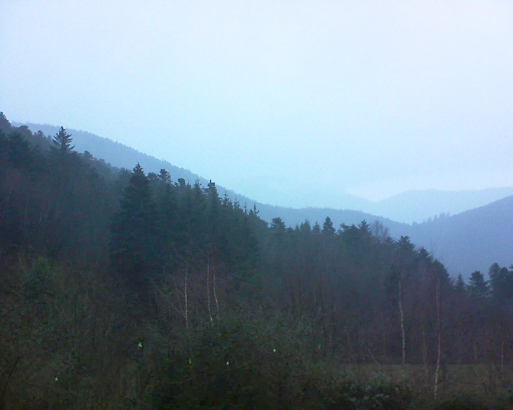 Le petit ballon vu depuis le Domaine Langmatt à Murbach le 20.12.2018 à 15:45 Le petit ballon (Alsace, Vosges) le 20.12.2018 à 15:45