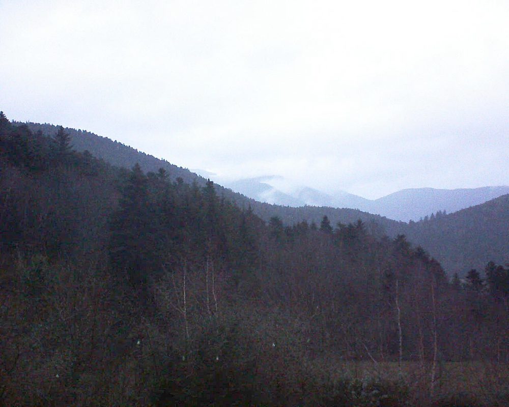 Le petit ballon vu depuis le Domaine Langmatt à Murbach le 21.12.2018 à 08:30 Le petit ballon (Alsace, Vosges) le 21.12.2018 à 08:30