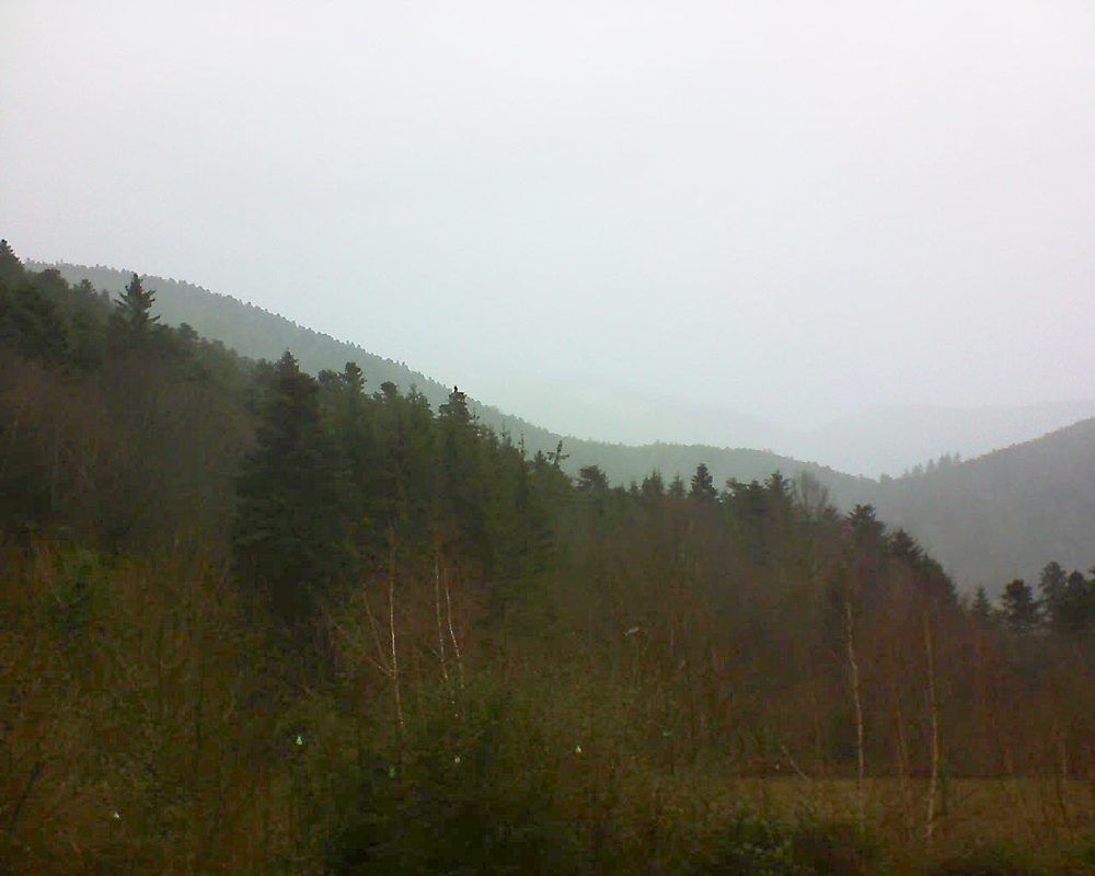 Le petit ballon vu depuis le Domaine Langmatt à Murbach le 21.12.2018 à 11:45 Le petit ballon (Alsace, Vosges) le 21.12.2018 à 11:45