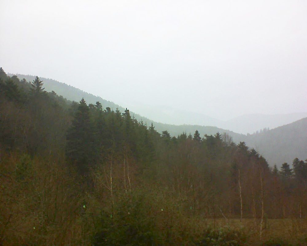 Le petit ballon vu depuis le Domaine Langmatt à Murbach le 21.12.2018 à 12:00 Le petit ballon (Alsace, Vosges) le 21.12.2018 à 12:00