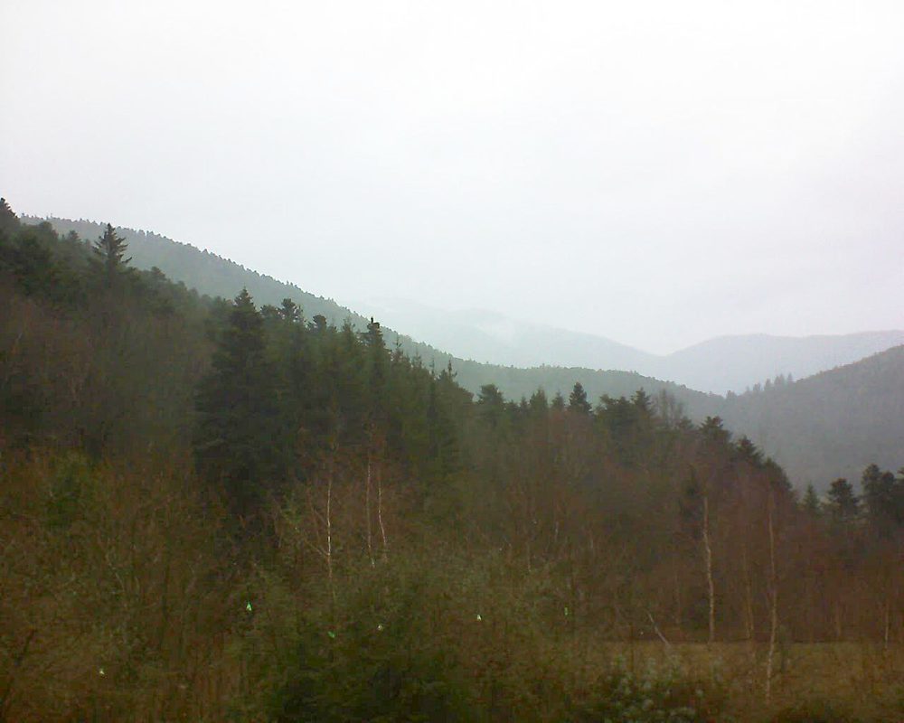 Le petit ballon vu depuis le Domaine Langmatt à Murbach le 21.12.2018 à 12:15 Le petit ballon (Alsace, Vosges) le 21.12.2018 à 12:15