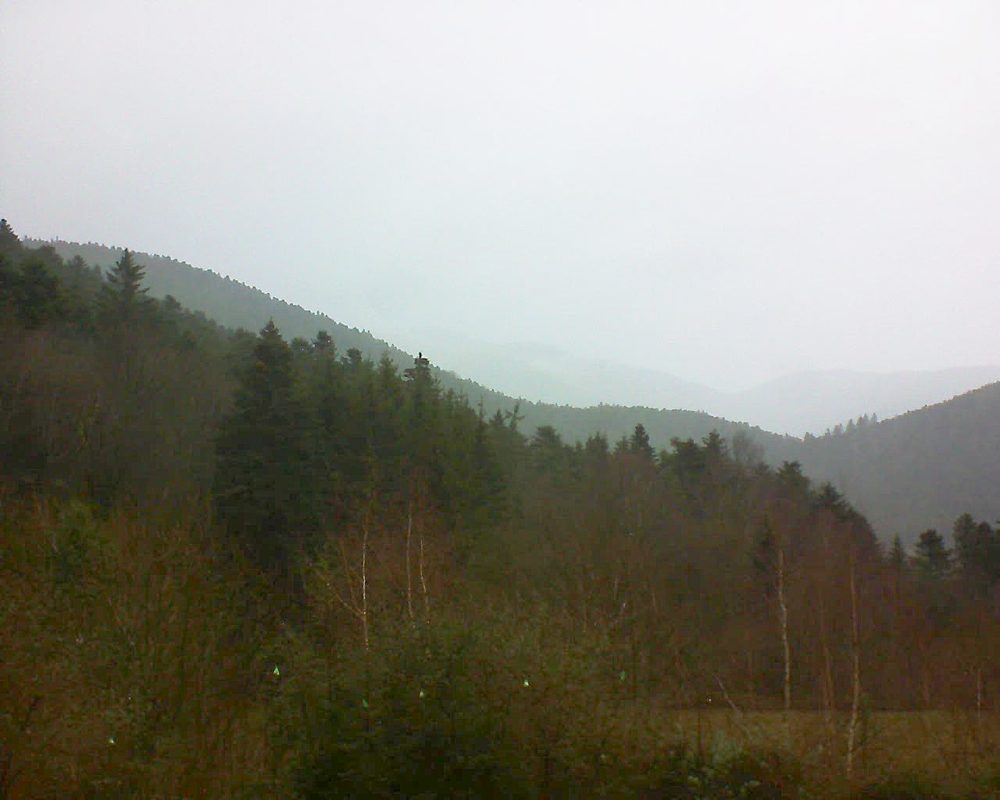 Le petit ballon vu depuis le Domaine Langmatt à Murbach le 21.12.2018 à 12:45 Le petit ballon (Alsace, Vosges) le 21.12.2018 à 12:45