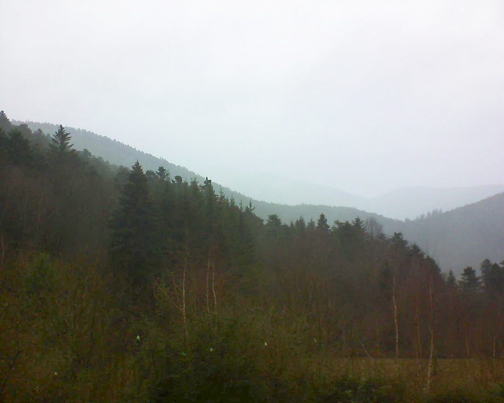 Le petit ballon vu depuis le Domaine Langmatt à Murbach le 21.12.2018 à 15:15 Le petit ballon (Alsace, Vosges) le 21.12.2018 à 15:15
