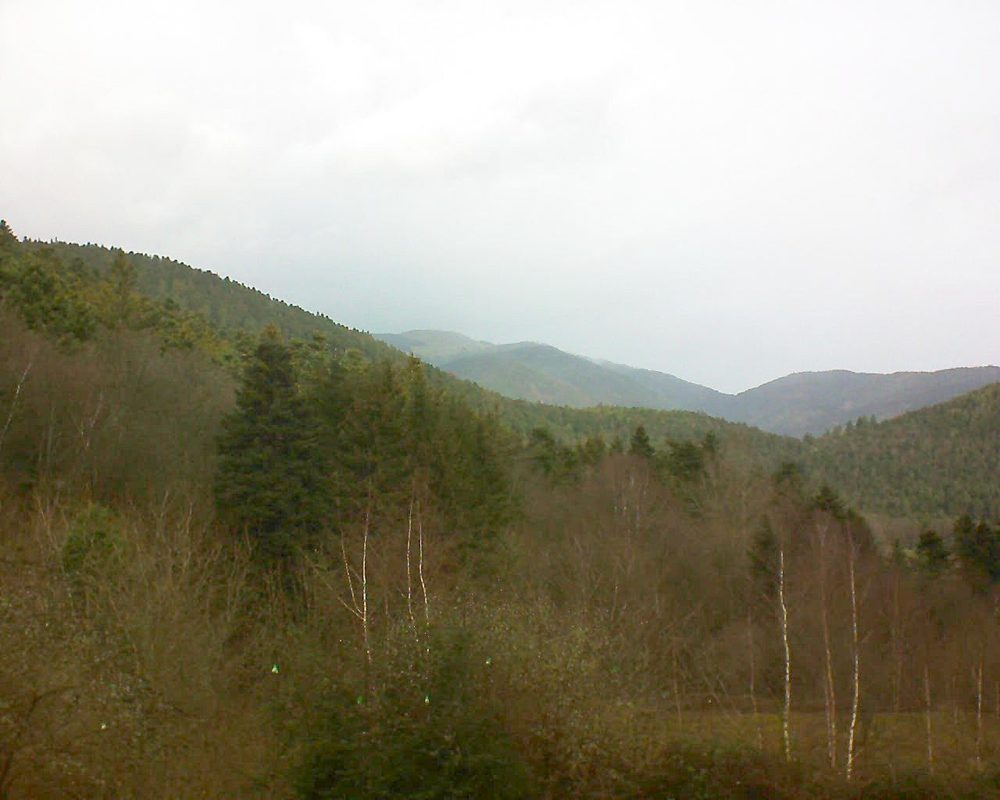 Le petit ballon vu depuis le Domaine Langmatt à Murbach le 22.12.2018 à 11:15 Le petit ballon (Alsace, Vosges) le 22.12.2018 à 11:15