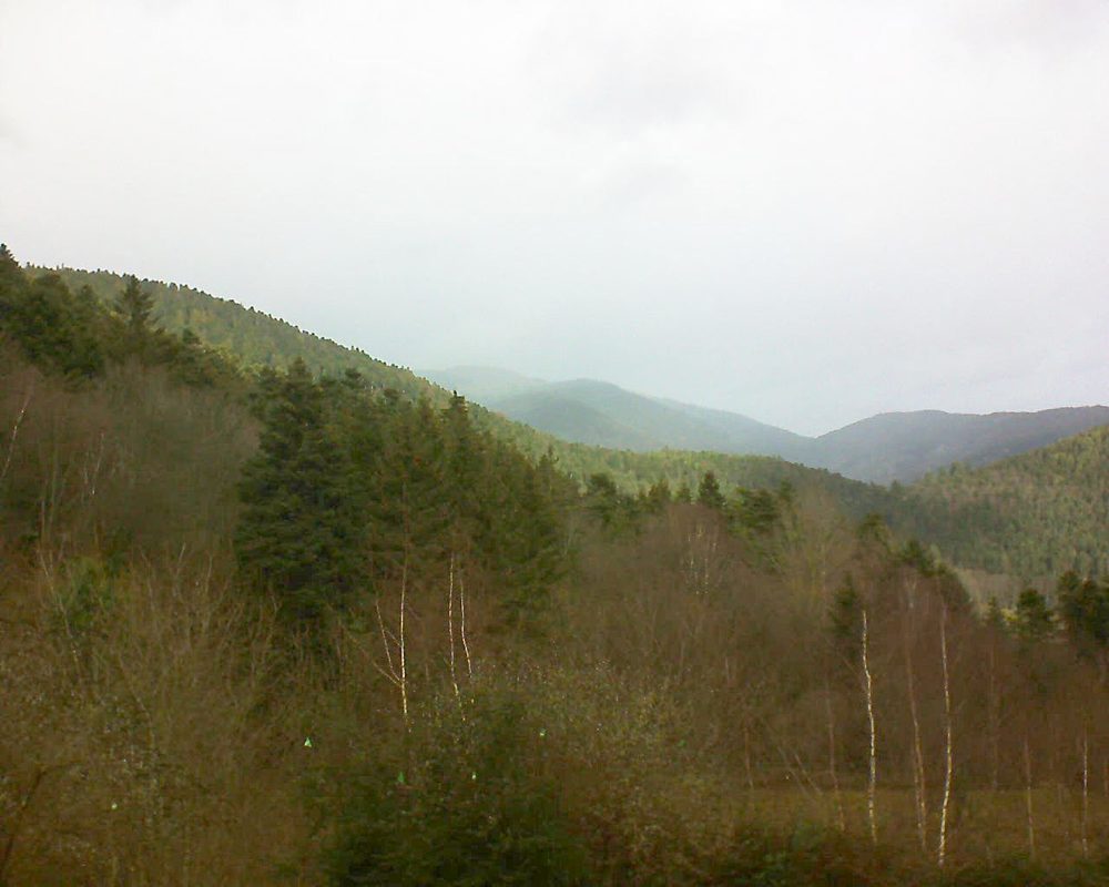 Le petit ballon vu depuis le Domaine Langmatt à Murbach le 22.12.2018 à 11:45 Le petit ballon (Alsace, Vosges) le 22.12.2018 à 11:45